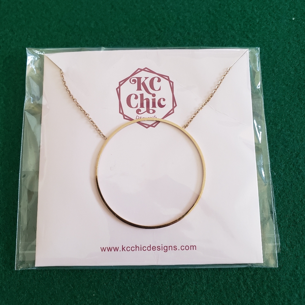 KC Chic Designs Rose Gold Tone Circle Necklace